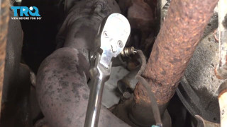 How to Replace Oxygen Sensors 2001-2006 Chevrolet Silverado 2500 HD 81L V8