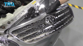 How to Replace Grille 2003-2008 Toyota Corolla